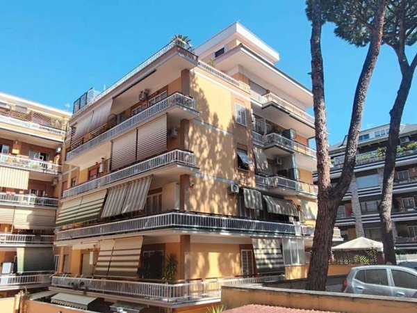appartamento in vendita a Roma in zona Monte Sacro/Talenti
