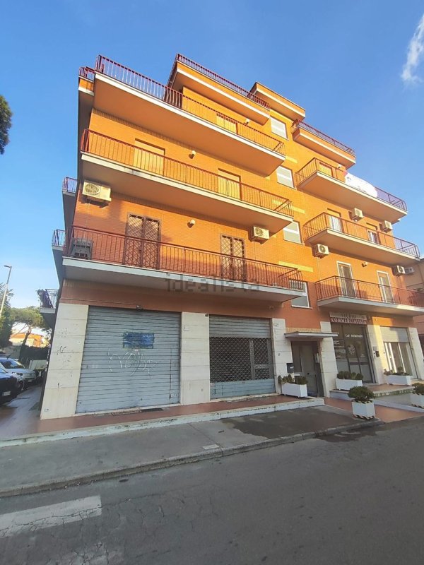 appartamento in vendita a Roma in zona Dragona/Bagnoletto