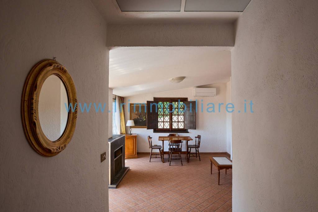 appartamento in vendita a Roma in zona Mostacciano