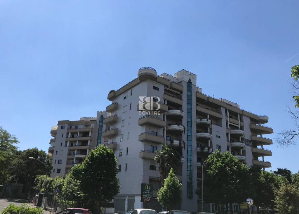 appartamento in vendita a Roma in zona Gianicolense