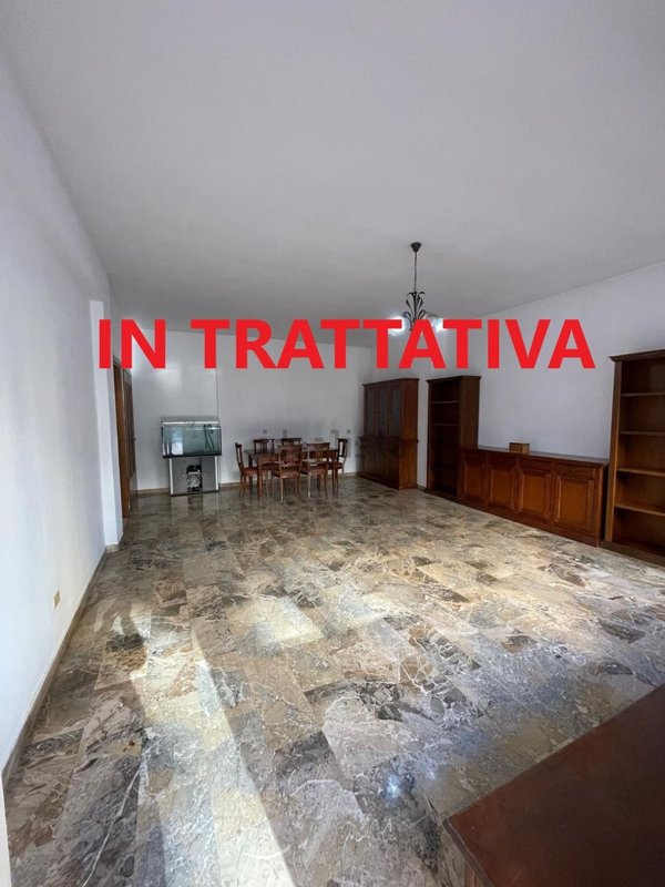 appartamento in vendita a Roma in zona Ostiense