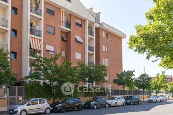 appartamento in vendita a Roma in zona Romanina
