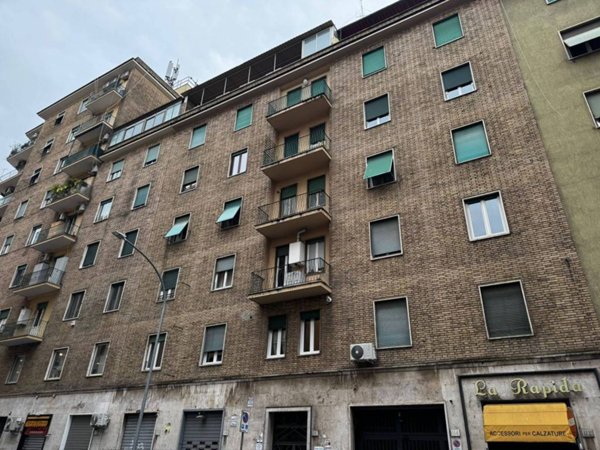 appartamento in vendita a Roma in zona Tuscolano