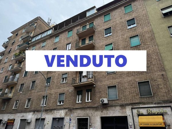 appartamento in vendita a Roma in zona Tuscolano