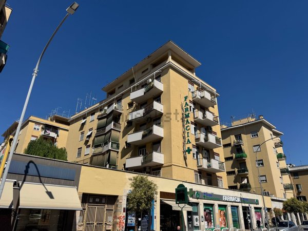 appartamento in vendita a Roma in zona Don Bosco