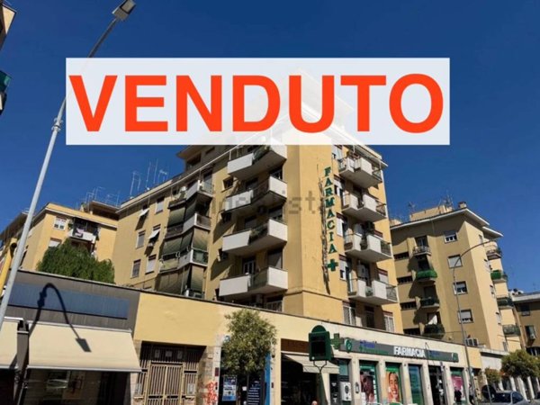 appartamento in vendita a Roma in zona Cinecittà