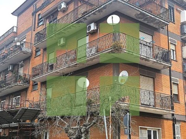 appartamento in vendita a Roma in zona Prenestino-Labicano