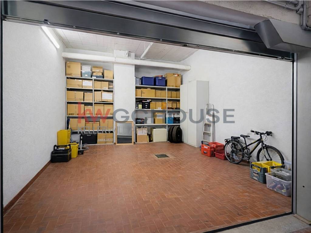 casa indipendente in vendita a Roma in zona Tuscolano