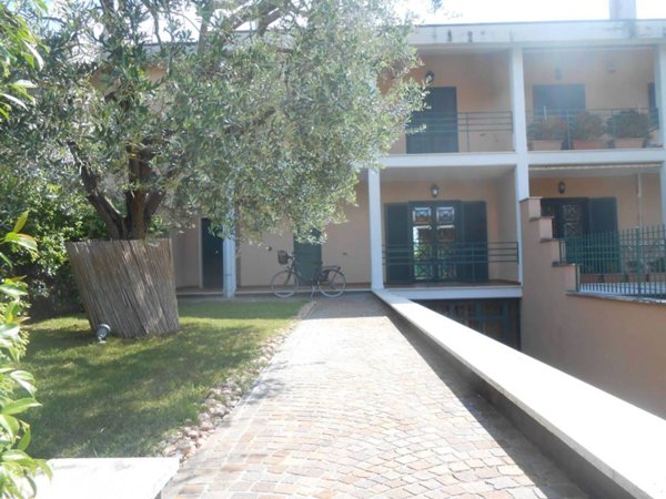 casa indipendente in vendita a Roma in zona Casal Boccone