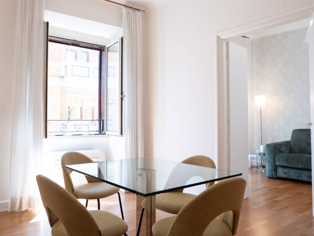 appartamento in vendita a Roma in zona Celio