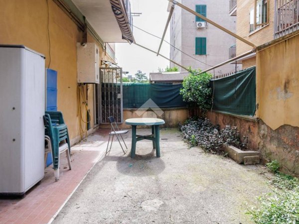 appartamento in vendita a Roma in zona Prenestino-Centocelle