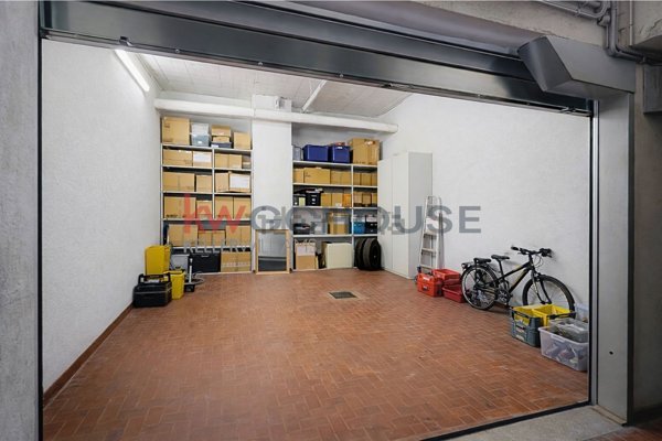 casa indipendente in vendita a Roma in zona Tuscolano