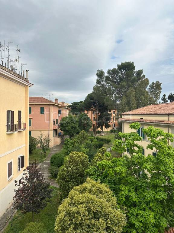 appartamento in vendita a Roma in zona Monte Sacro/Talenti