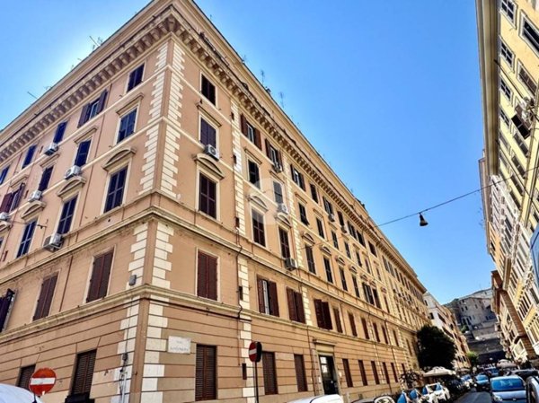 appartamento in vendita a Roma in zona Rione Prati