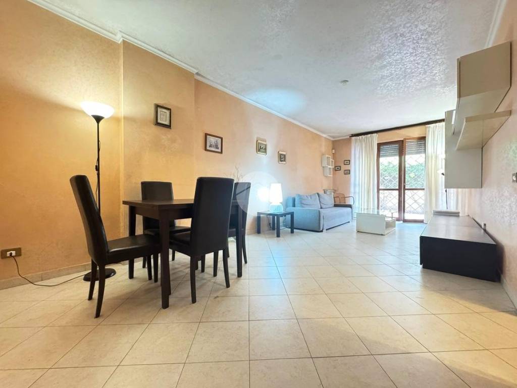 appartamento in vendita a Roma in zona Castel di Leva