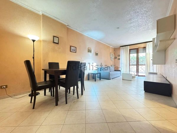 appartamento in vendita a Roma in zona Castel di Leva