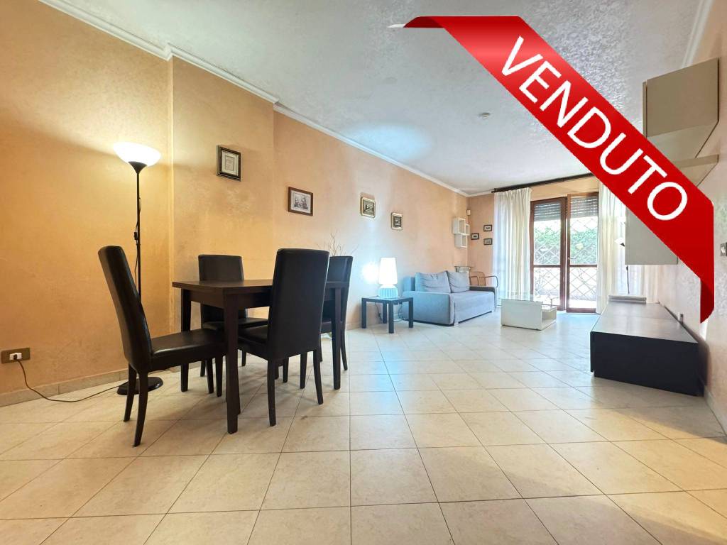appartamento in vendita a Roma in zona Fonte Laurentina