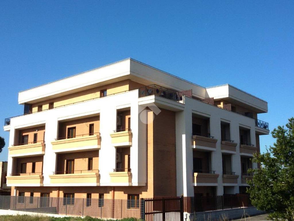 appartamento in vendita a Roma in zona Tor Vergata/Torrenova