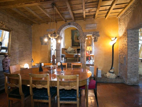appartamento in vendita a Roma in zona Trastevere