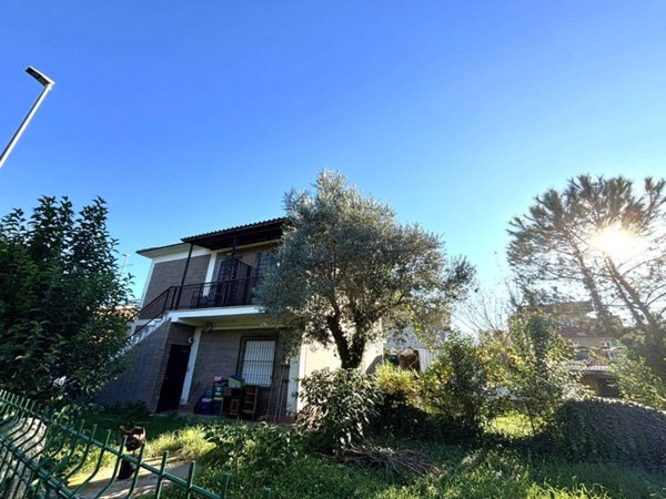appartamento in vendita a Roma in zona Acilia