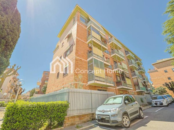 appartamento in vendita a Roma in zona Torrevecchia