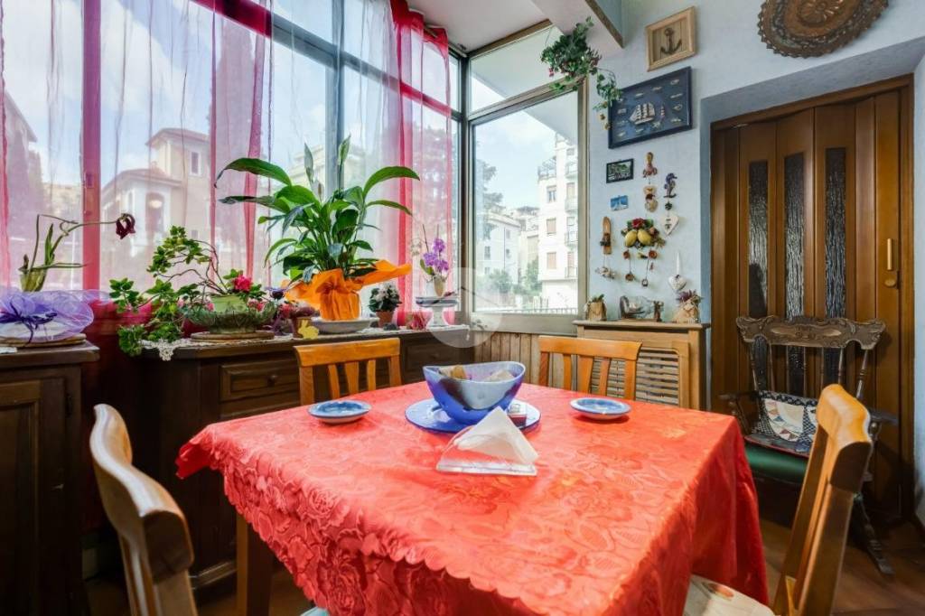 appartamento in vendita a Roma in zona Monte Sacro/Talenti