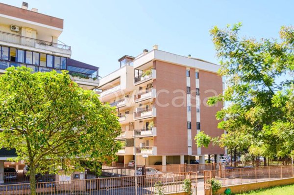 appartamento in vendita a Roma in zona Settecamini