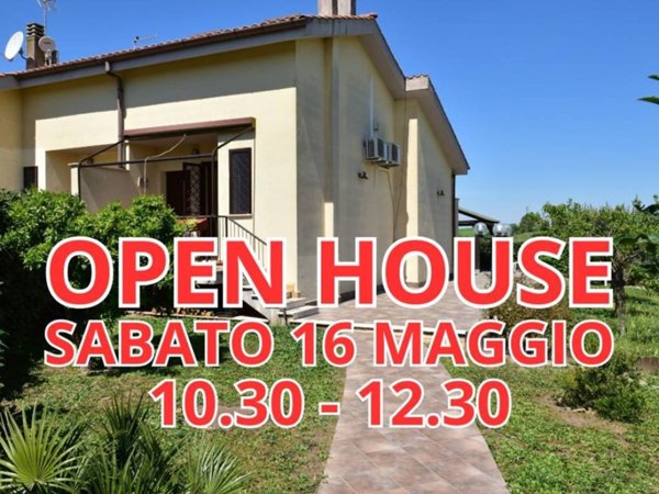 casa indipendente in vendita a Roma in zona Trigoria