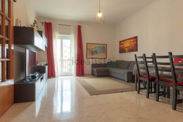 appartamento in vendita a Roma in zona Torre Spaccata