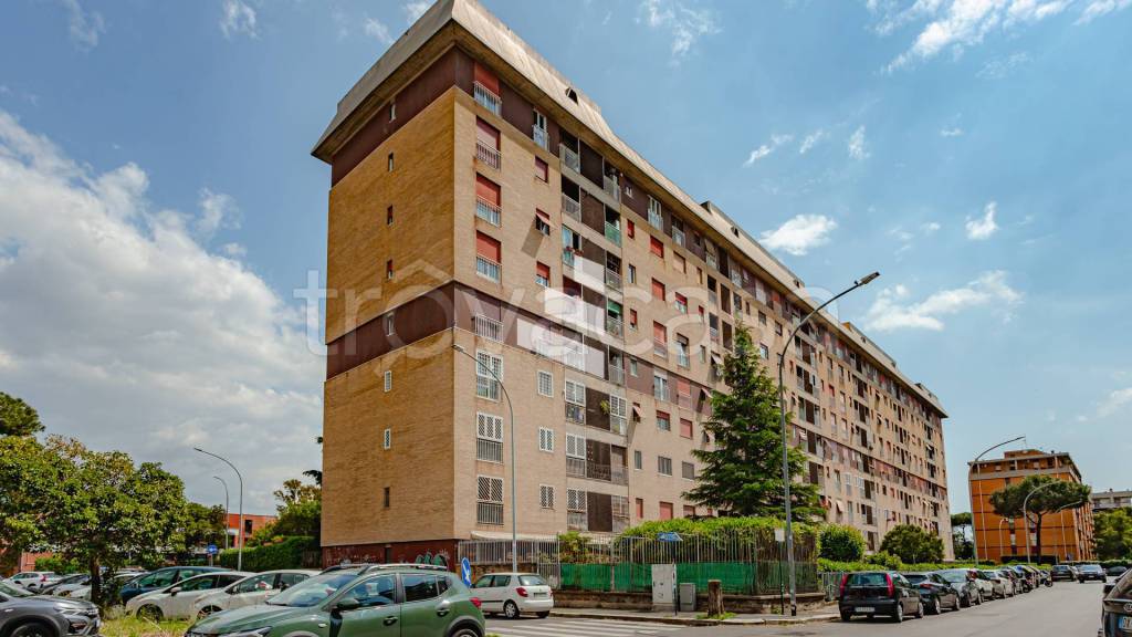 appartamento in vendita a Roma in zona Don Bosco