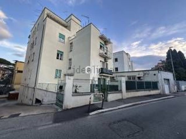 appartamento in vendita a Roma in zona Portuense