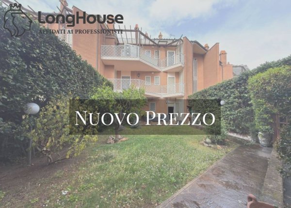 appartamento in vendita a Roma in zona Ardeatino