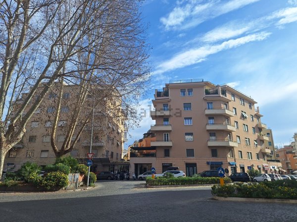 appartamento in vendita a Roma in zona Nomentano