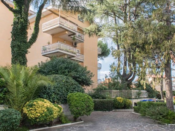 appartamento in vendita a Roma in zona Romanina