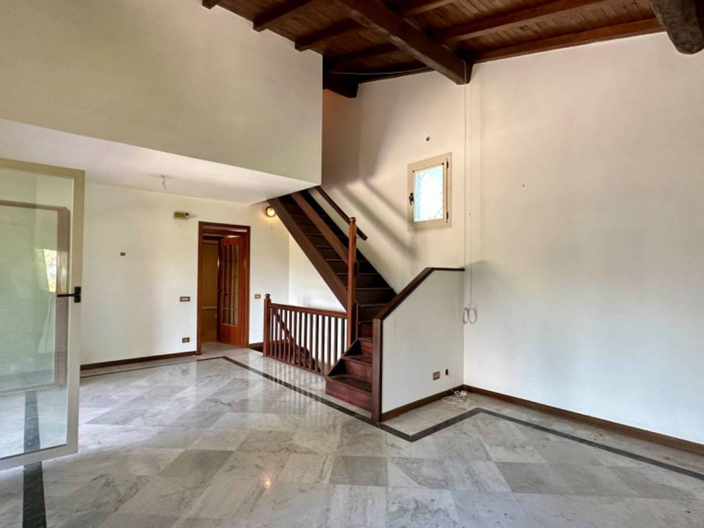 casa indipendente in vendita a Roma in zona Castel di Leva