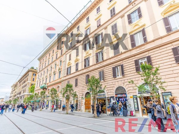 appartamento in vendita a Roma in zona Rione Prati