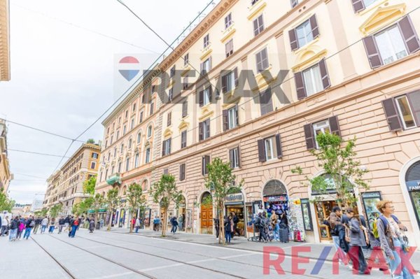 appartamento in vendita a Roma in zona Rione Prati