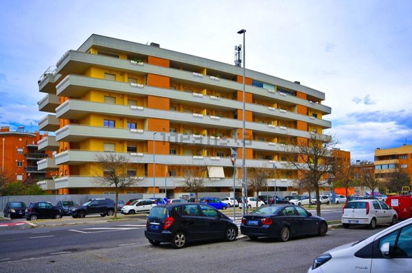 appartamento in vendita a Roma in zona Romanina