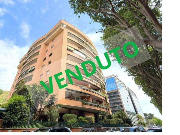 appartamento in vendita a Roma in zona Torrino