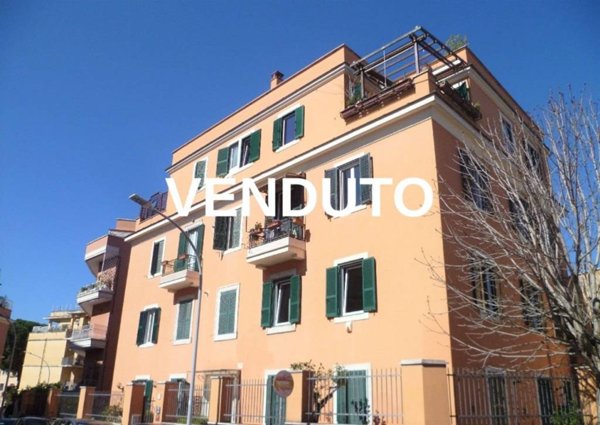 appartamento in vendita a Roma in zona San Saba - Ripa