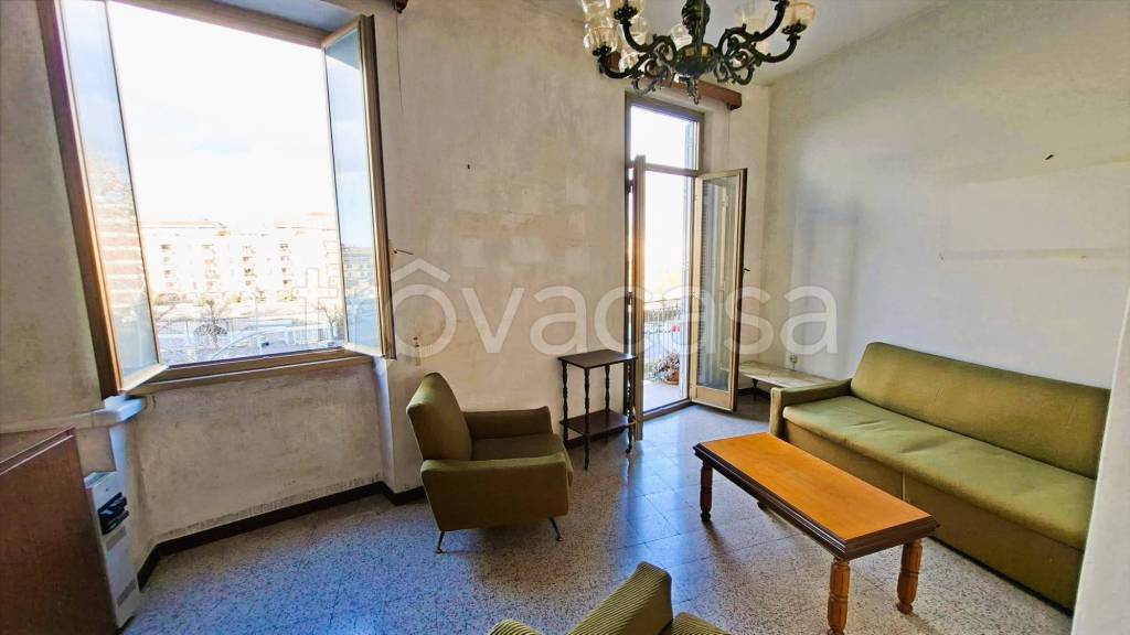 appartamento in vendita a Roma in zona Appio Claudio