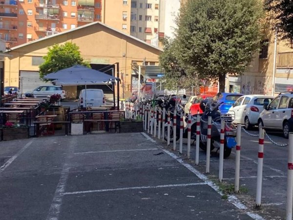negozio in vendita a Roma in zona Ostiense