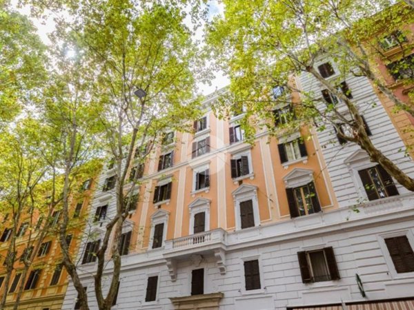 appartamento in vendita a Roma in zona Celio