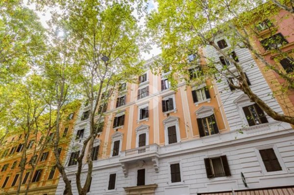 appartamento in vendita a Roma in zona Esquilino