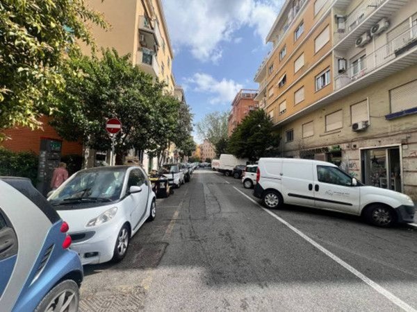 appartamento in vendita a Roma in zona Gianicolense