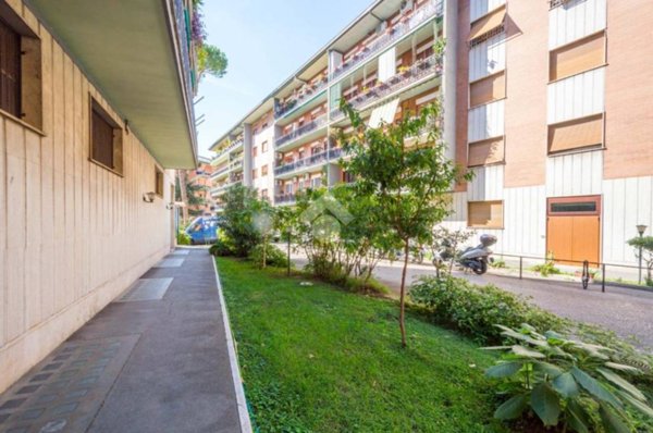 appartamento in vendita a Roma in zona Appio Latino