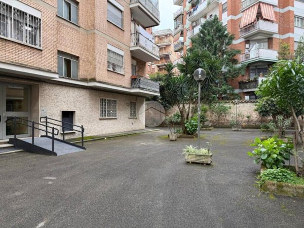 appartamento in vendita a Roma in zona Collatino