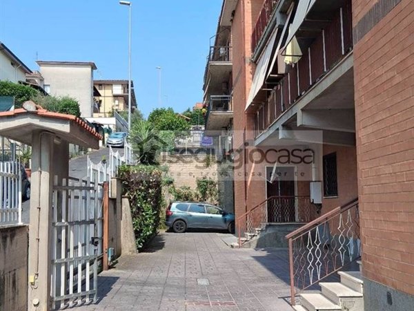 appartamento in vendita a Roma in zona Tor di Quinto