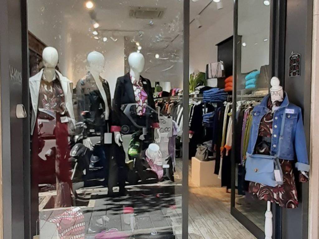 negozio in vendita a Roma in zona Gianicolense