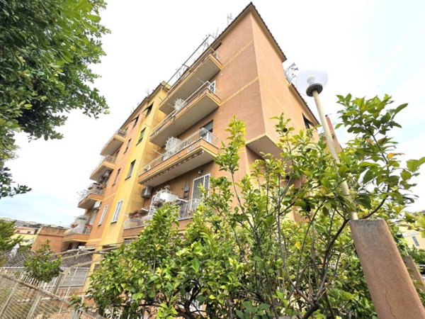 appartamento in vendita a Roma in zona Prenestino-Centocelle